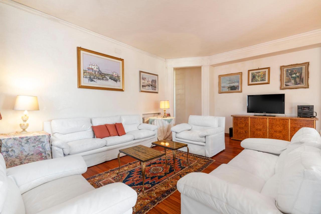 Palazzo Gradenigo By Wonderful Italy Venise